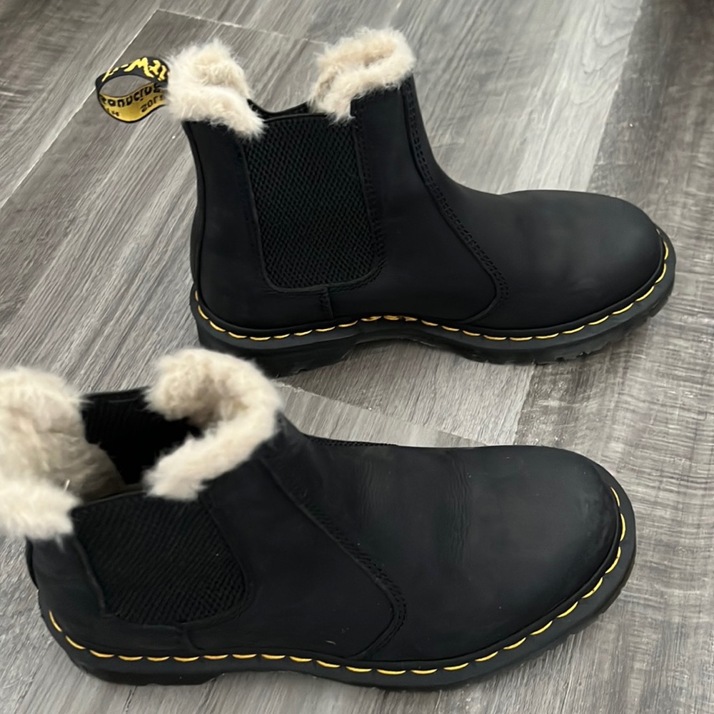 Dr martens ankle boots with fur